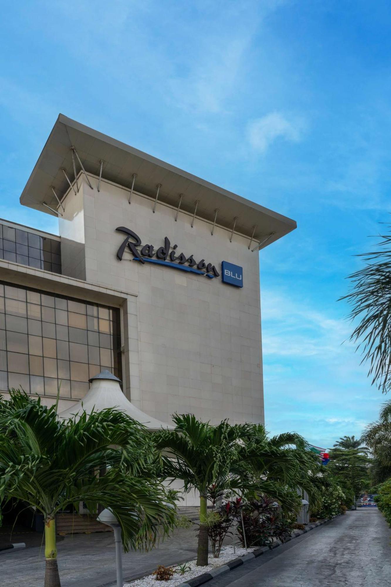 Radisson Blu Lagos Ikeja Экстерьер фото