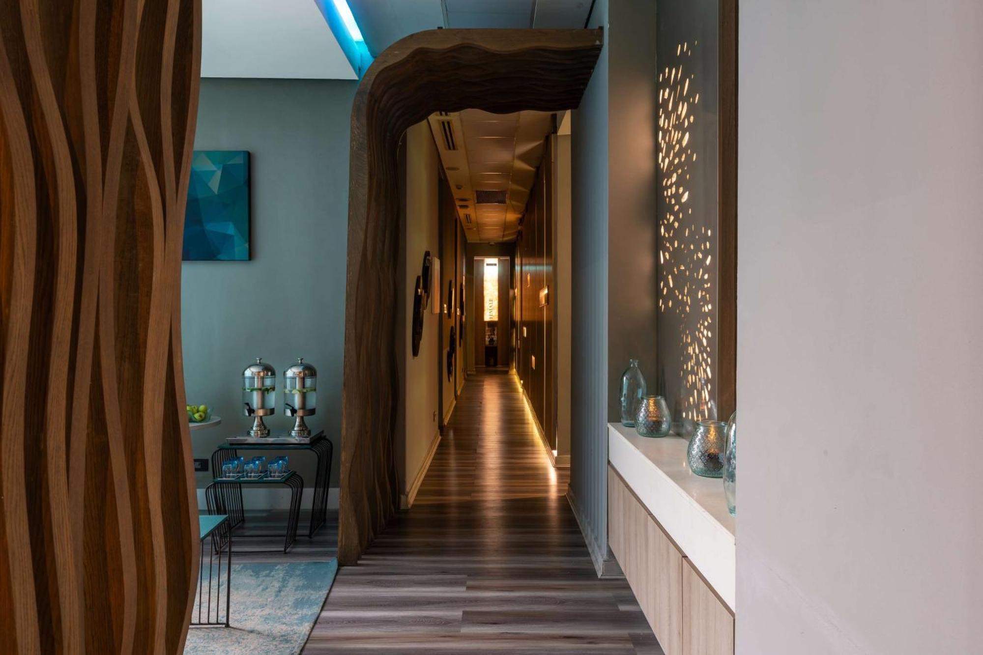 Radisson Blu Lagos Ikeja Экстерьер фото